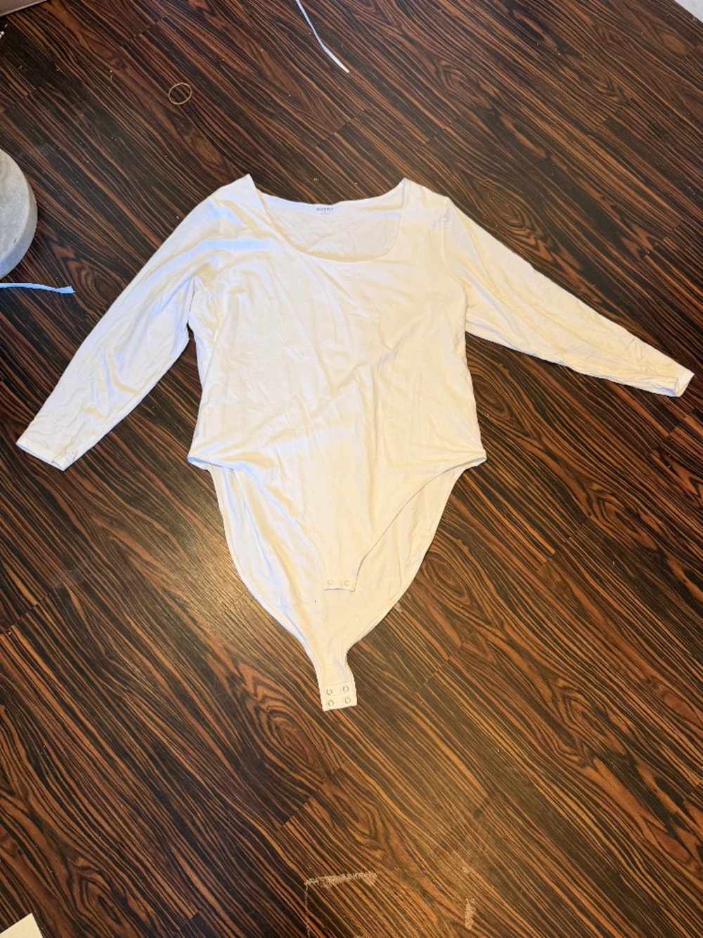 Old Navy 4X long sleeve white bodysuit